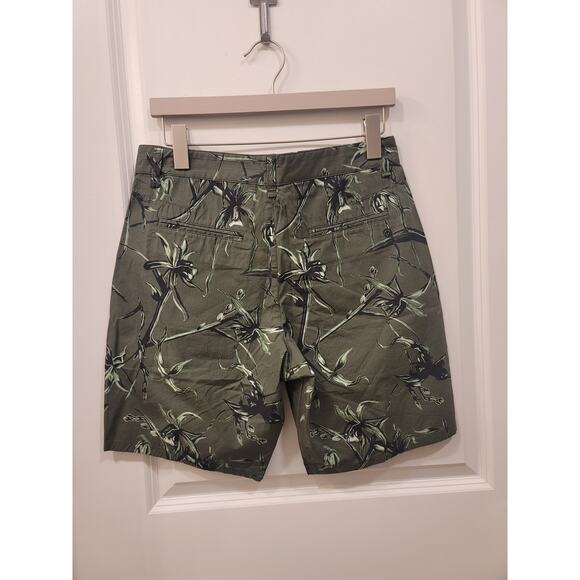 Men's Rag & Bone Camofloral Perry Printed Cotton Ripstop Shorts - Picture 3 of 6